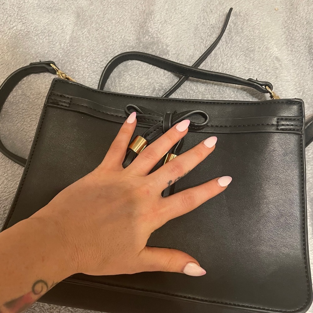 Handbag - Picture 5 of 5